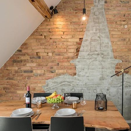 Cassel Lofts - Stilvolles Loft Im Gruenen Mit Balkon Nahe Vw-Werk Apartment ภายนอก รูปภาพ