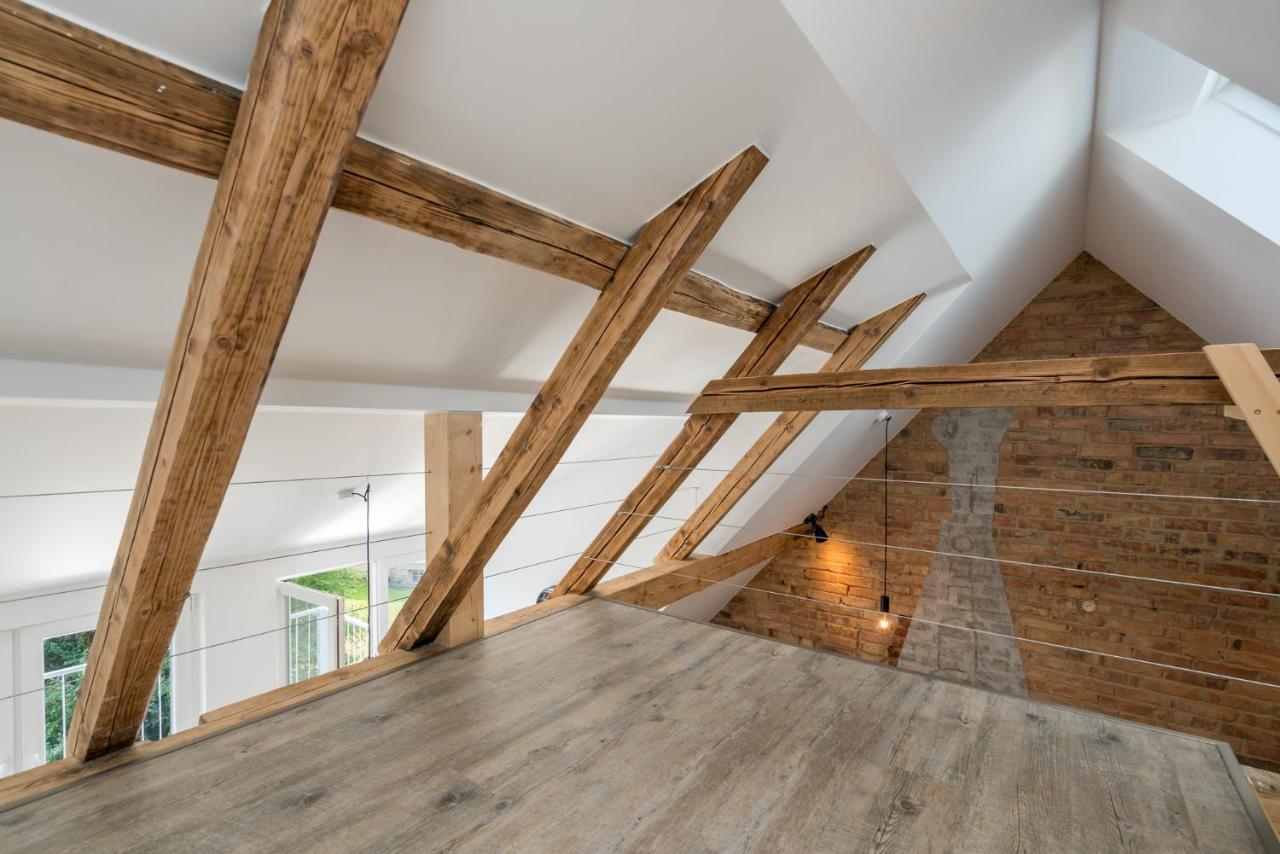 Cassel Lofts - Stilvolles Loft Im Gruenen Mit Balkon Nahe Vw-Werk Apartment ภายนอก รูปภาพ